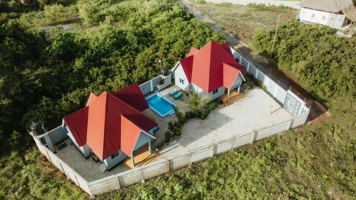 Sunvilla - Private Pool, 2 & Games Villa *