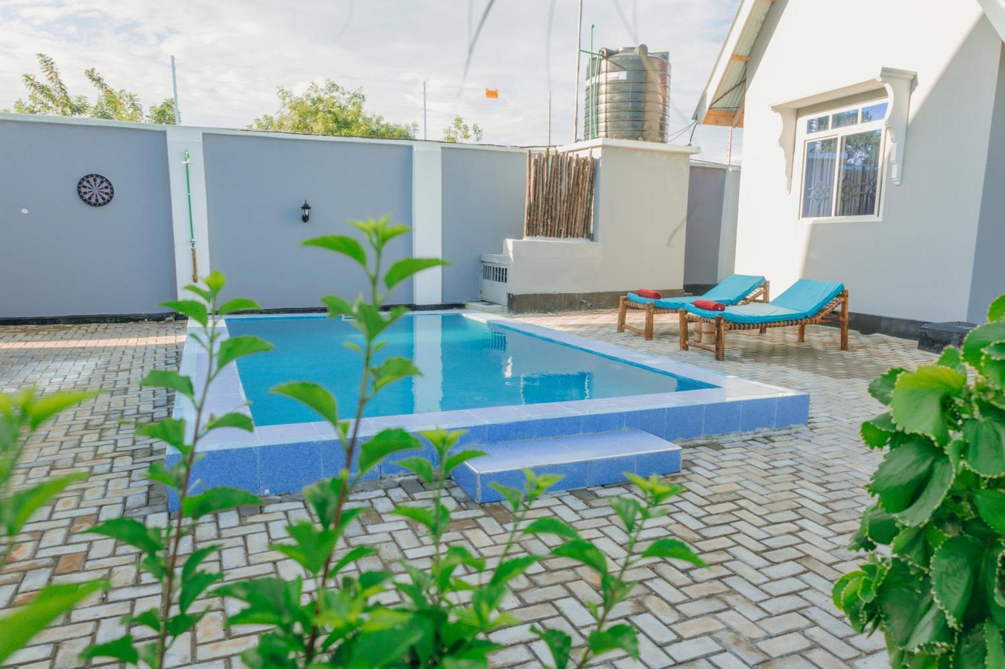 Sunvilla - Private Pool, 2 & Games Villa